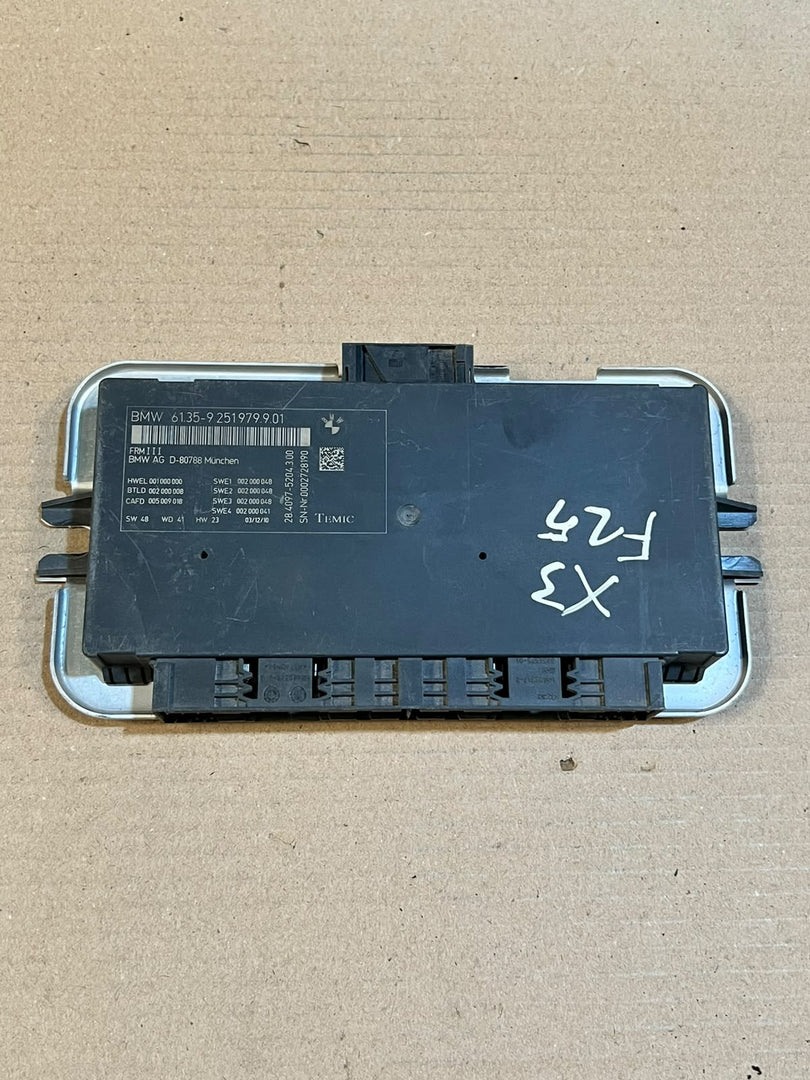 BMW X3 F25 X4 F26 FRM3 Footwell Light Control Module 9251979 OEM
