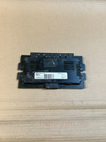 Bild in die Galerieansicht laden, BMW X5 E70 FRM3R Footwell Light Control Module LEAR 9230432 OEM