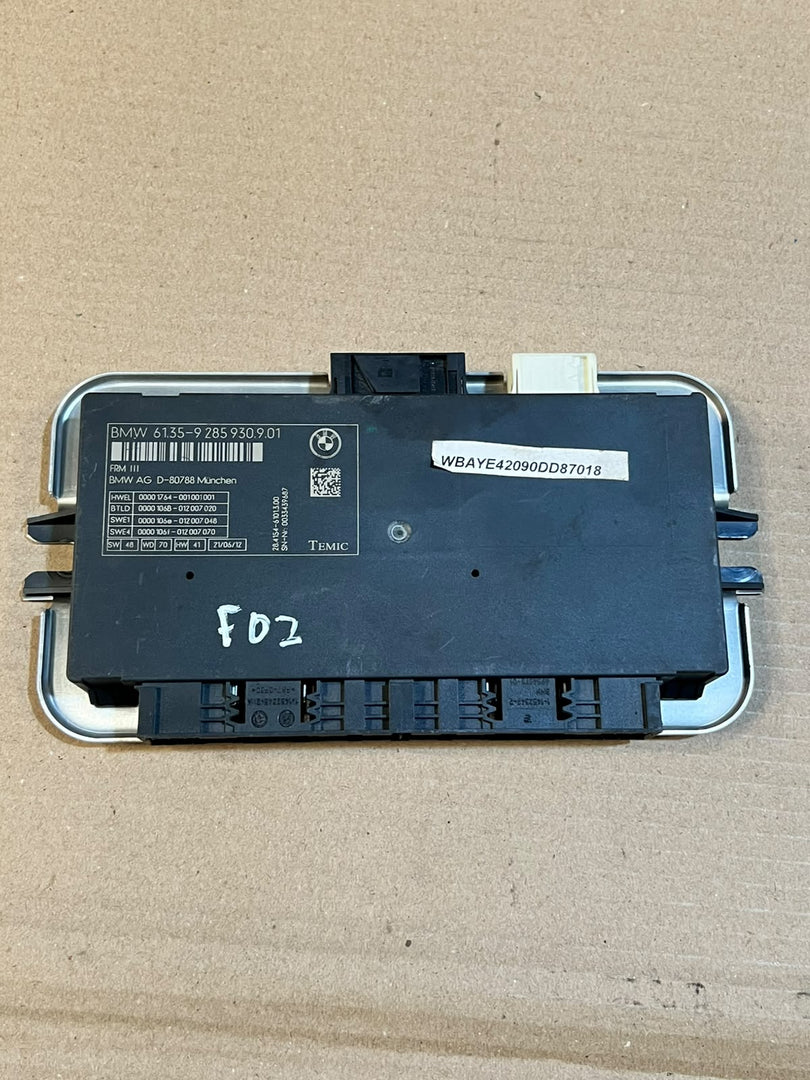 BMW 7 Series F01 F02 740i 750i FRM3 Footwell LED Control Module 9285930 OEM