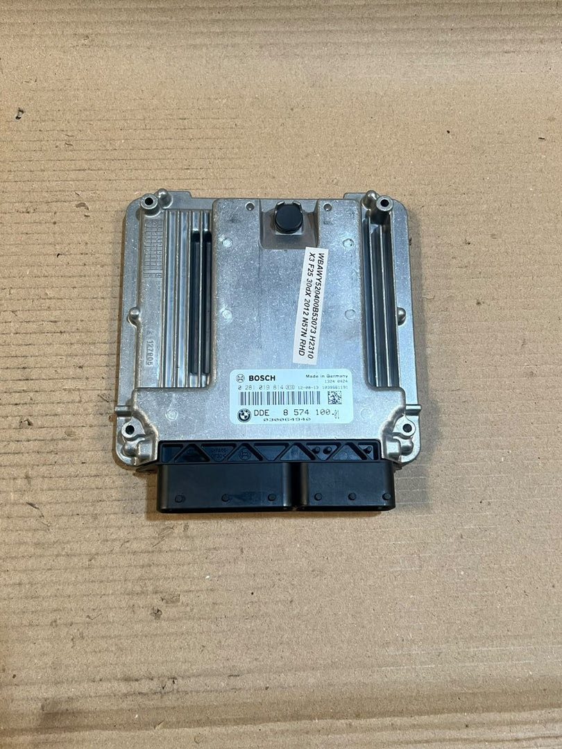 BMW X3 F25 N57 Diesel DDE Engine Control Unit BOSCH ECU Set With Key 8574100 OEM