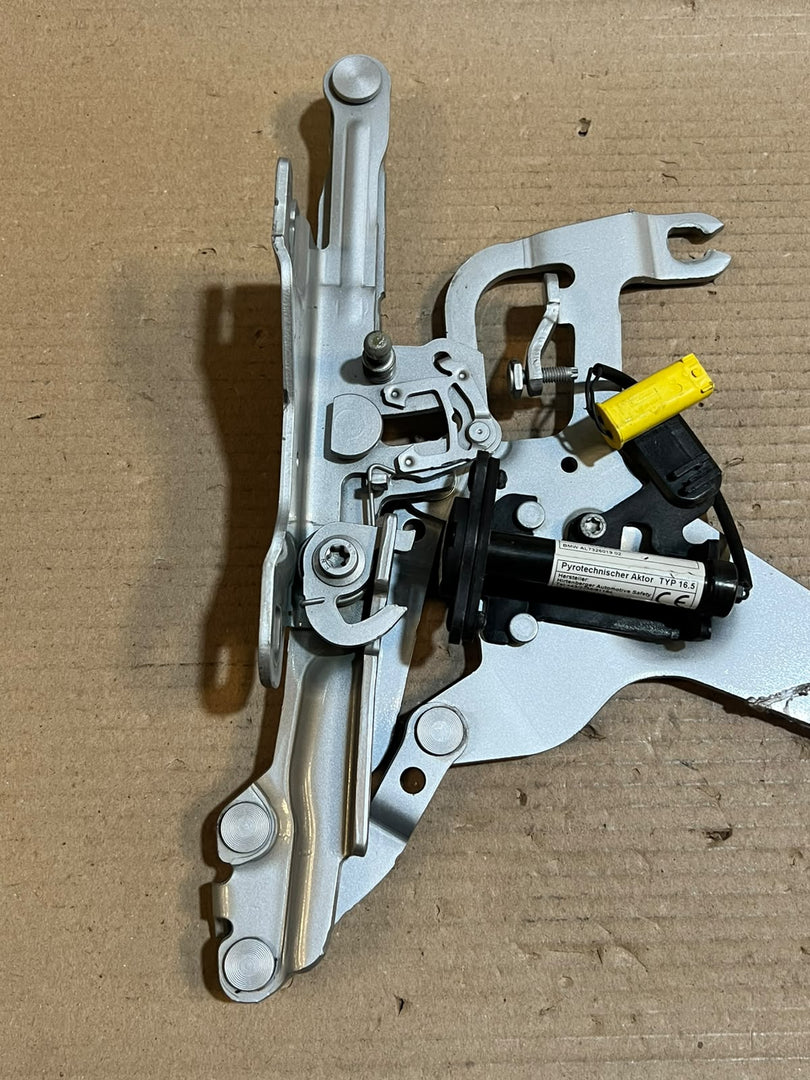 2014-2019 BMW X5 X6 F15 F16 Front Hood Hinge 7294529 OEM