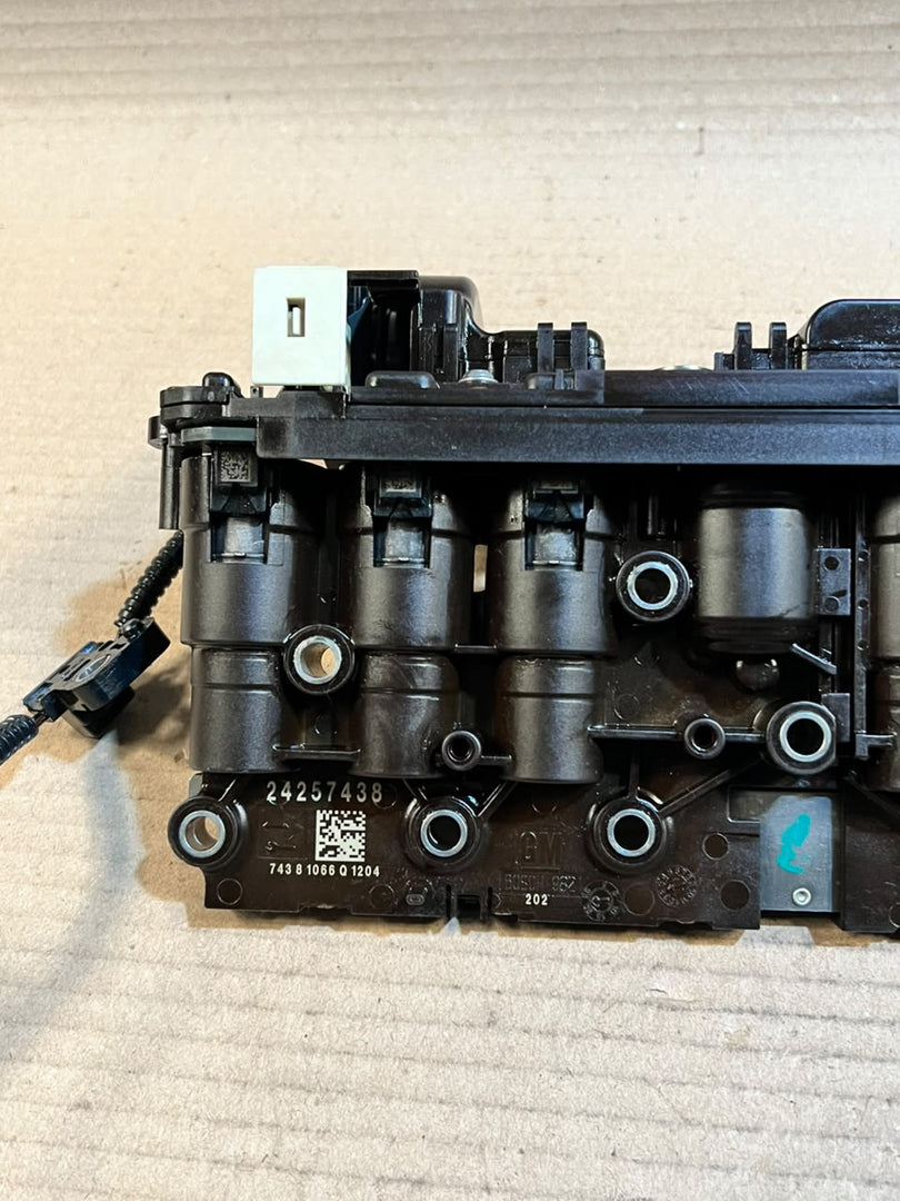 BMW E81 E90 E91 E84 E83 6L45 Automatic Transmission Mechatronic TCM 24257438 OEM