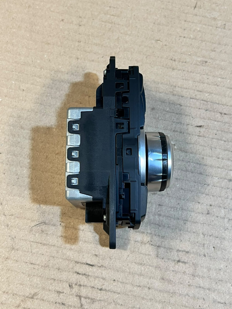 2011 BMW X3 F25 F10 F26 N55 iDrive Navigation Controller 9253945 RHD OEM