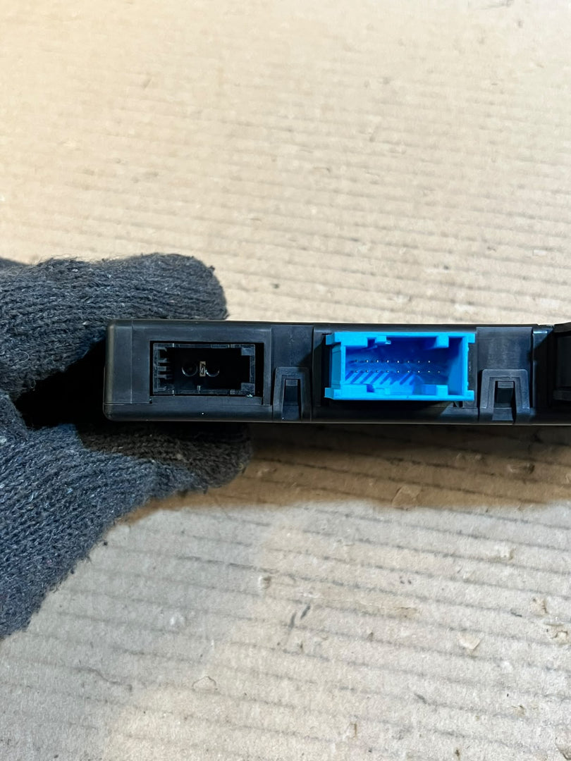 2011-2017 BMW X3 F25 X4 F26 Central Gateway Module 9286952 OEM