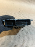 Load image into Gallery viewer, BMW 3 Series E90 320i MSD81 Engine Control Unit ECU DME 7599881 OEM