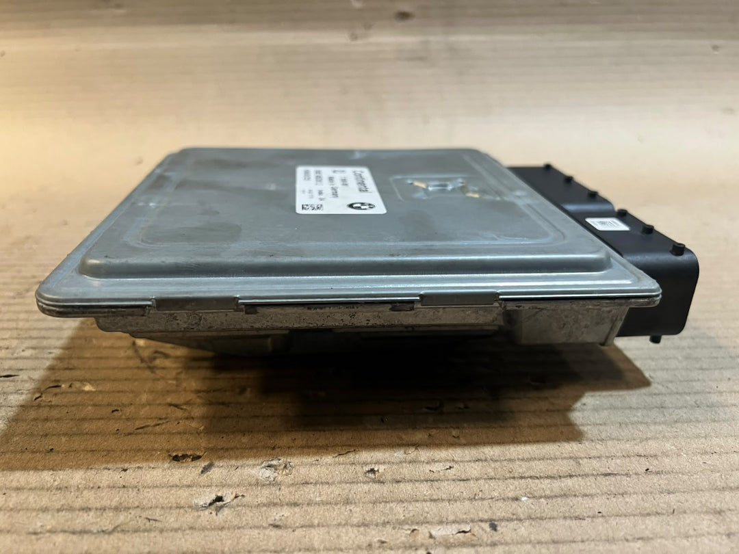 BMW 3 Series E90 320i MSD81 Engine Control Unit ECU DME 7599881 OEM