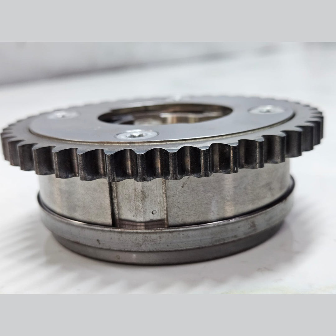 BMW OEM Adjustment unit inlet camshaft 8601046 G30 G11 G14 G05 G06 G07 F90 M5